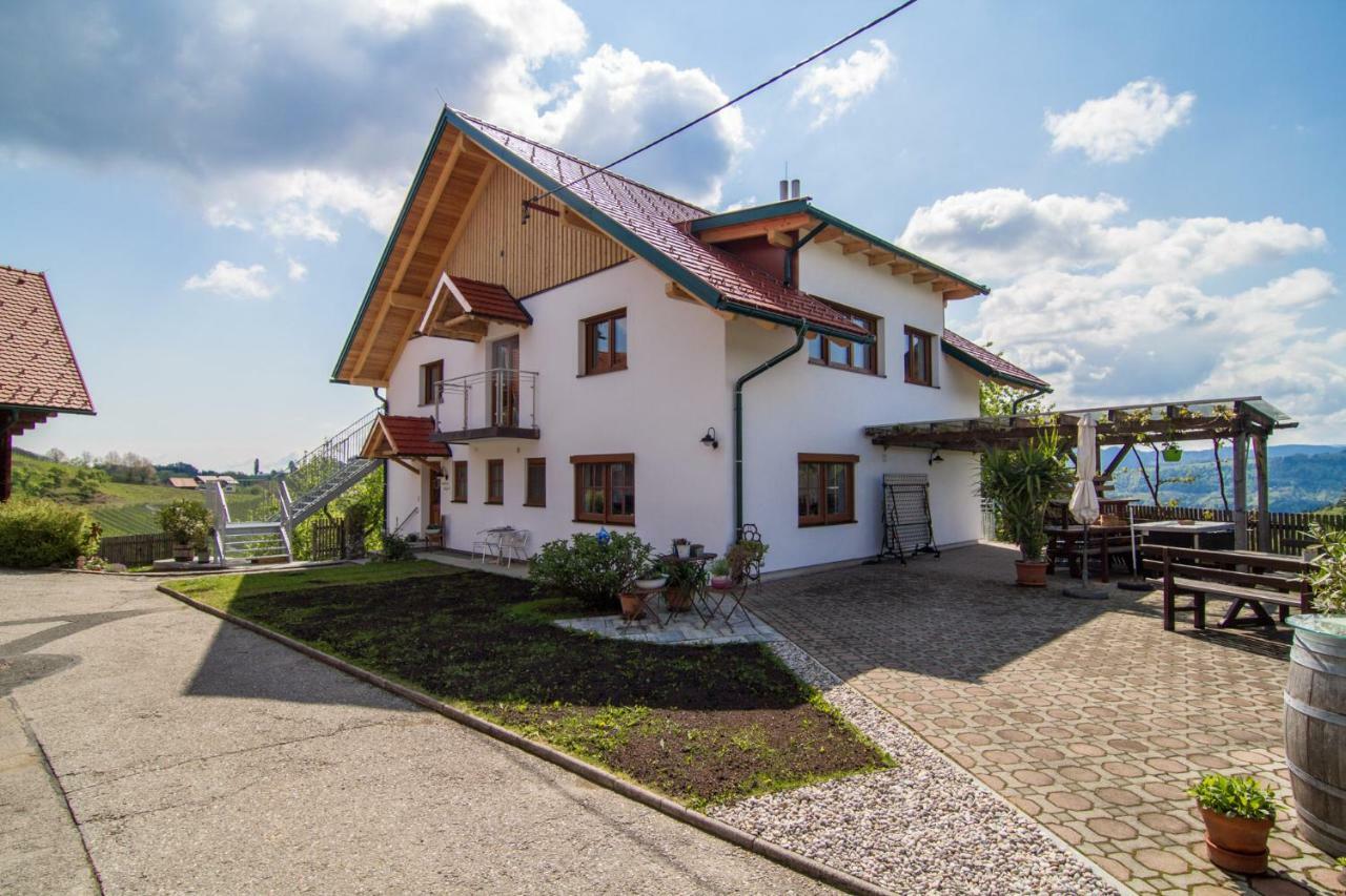 Ferienwohnung Traumaussicht Leutschach Luaran gambar