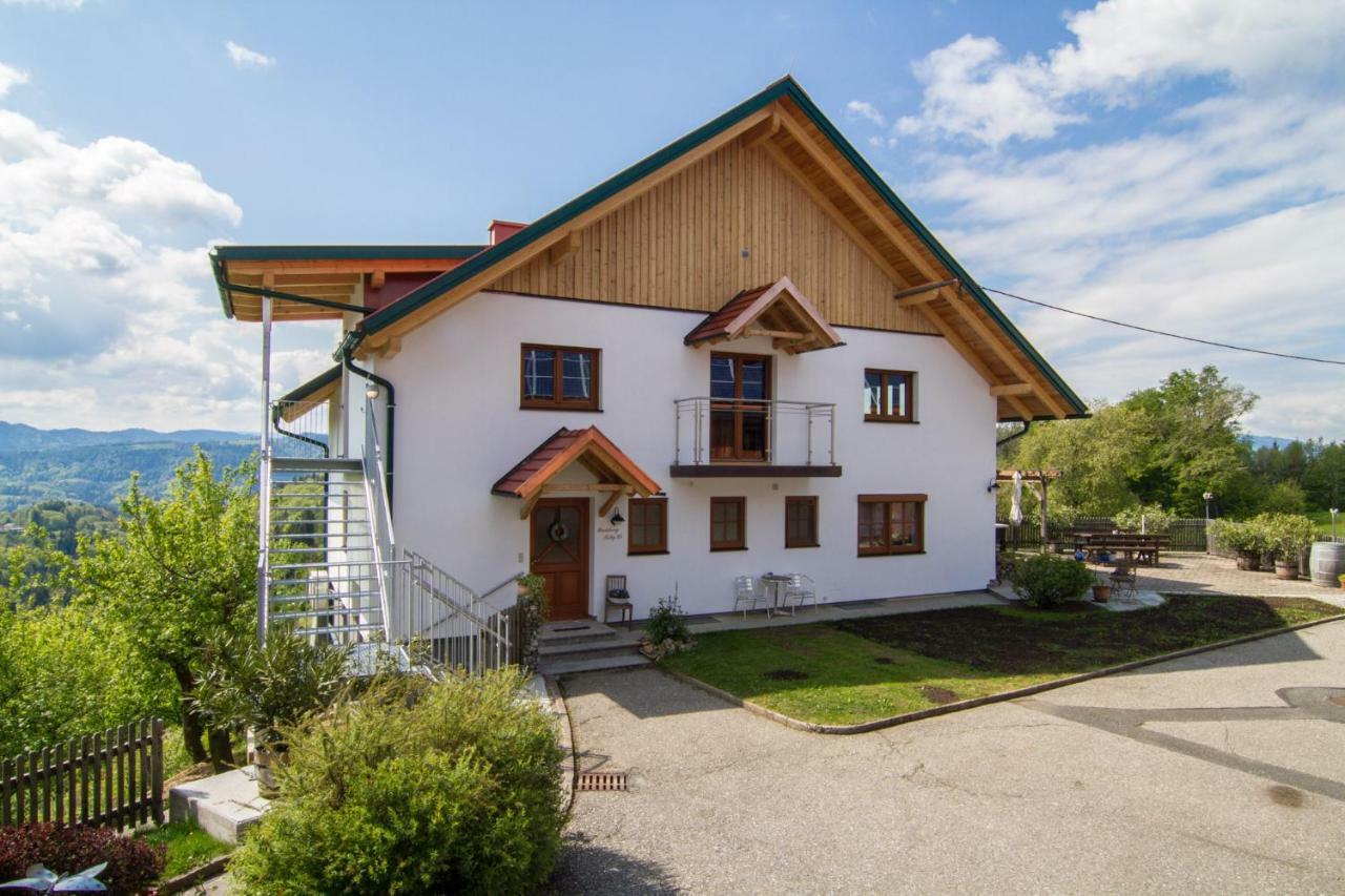 Ferienwohnung Traumaussicht Leutschach Luaran gambar